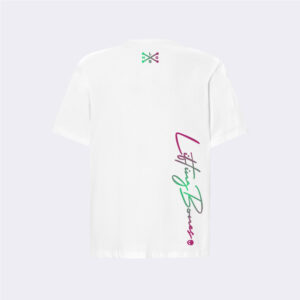 Camiseta blanca con diseño colorido